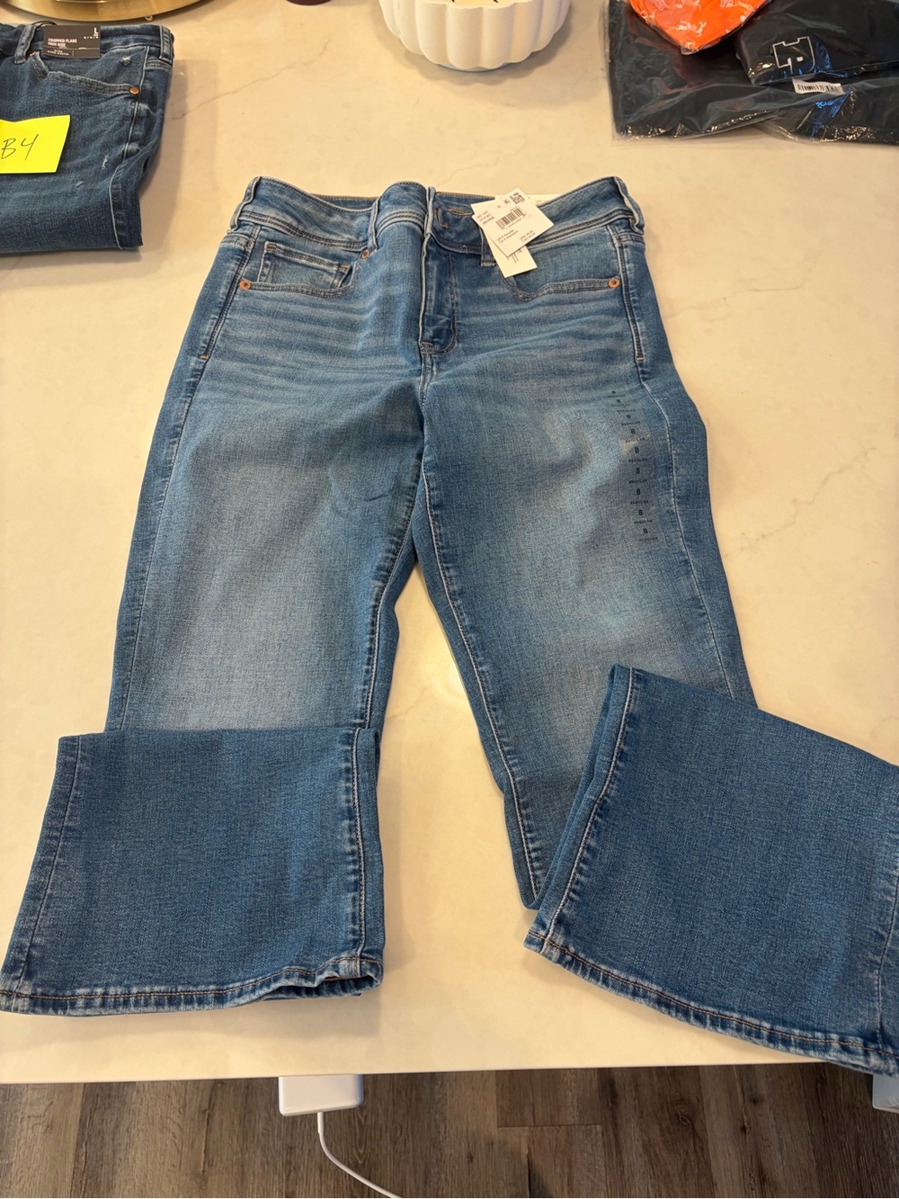 American Eagle Kick Boot Next Level Stretch Size 8 29W Light Wash Denim
